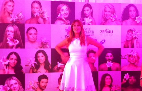 תערוכת צילומים לרגל חודש מודעות לסרטן השד